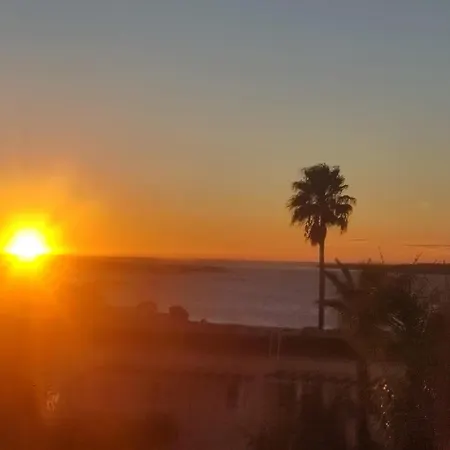 - Vue - Piscine - Parking Апартаменты Канны